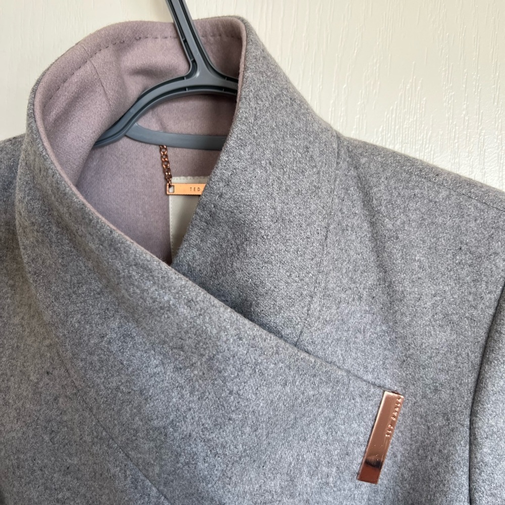 Ted Baker long line Size 1 coat - Picture 9 of 9
